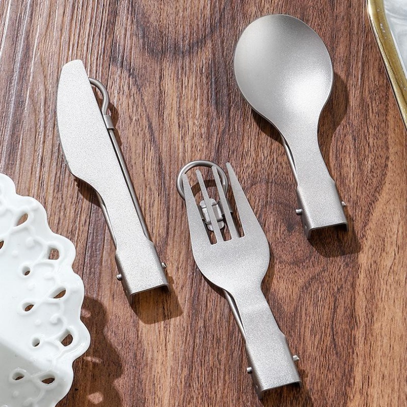 チタン製折りたたみ式食器セット（フォーク、スプーン、ナイフ、 - Camping Cooking Cutlery Set のレビューと価格